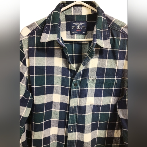 American eagle men’s plaid flannel button up shirt size small - Picture 4 of 9
